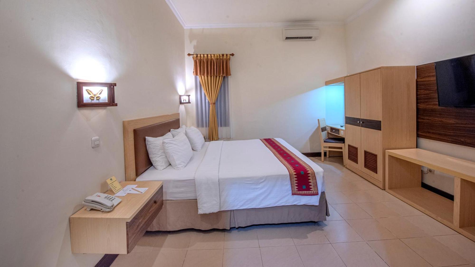 Lombok Garden Hotel 4*