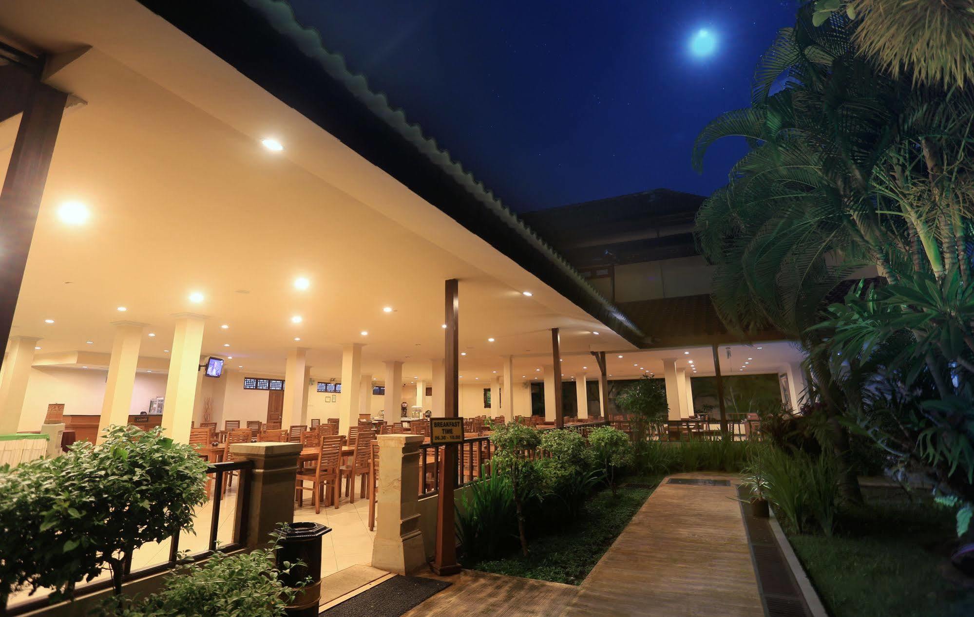 Hotel Lombok Garden 4*