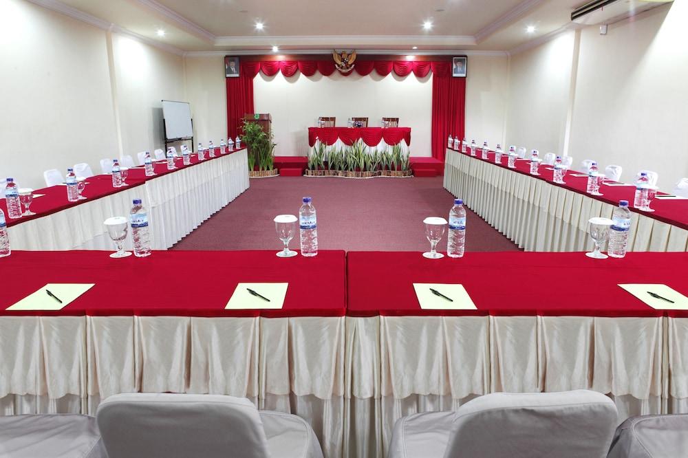 Hotel Lombok Garden 4*